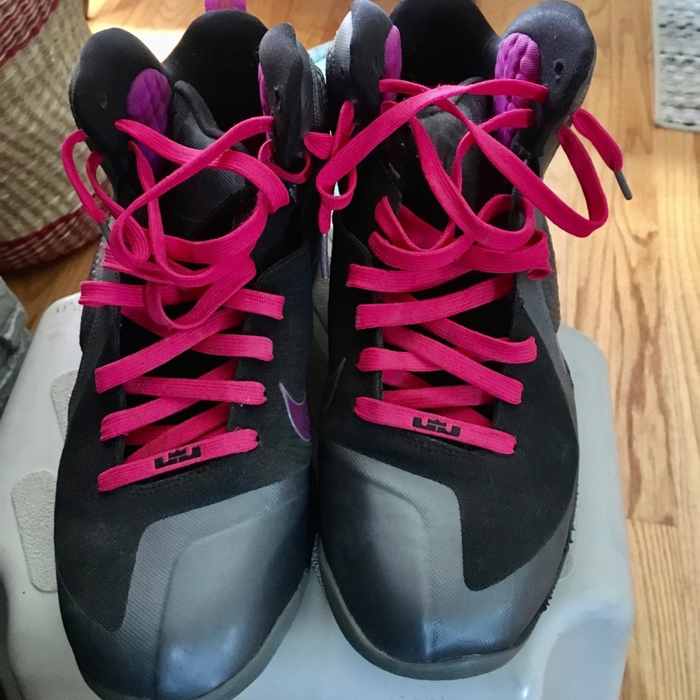 Nike LeBron 9 Miami Nights size 12